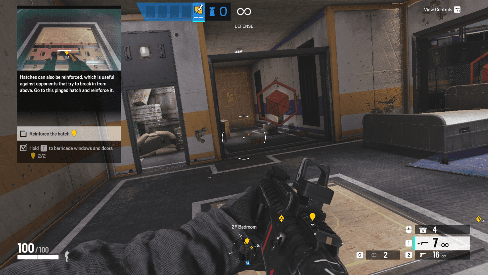 Jugador completant un objectiu als Tutorials